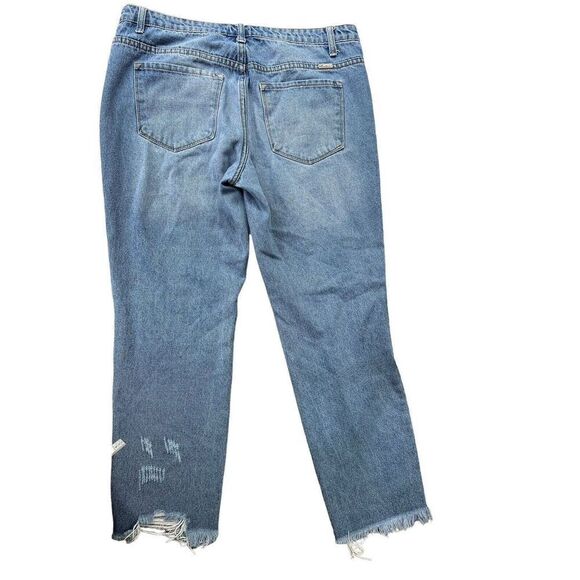 KanCan Women's Estilo Jeans‎ SZ 28 Denim Mid Rise cropped Leg Distressed Raw Hem - Picture 4 of 9